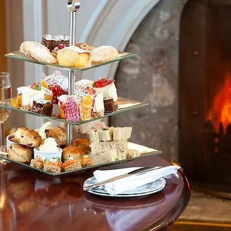 Arnolds & Riding Stables Hotel Dunfanaghy