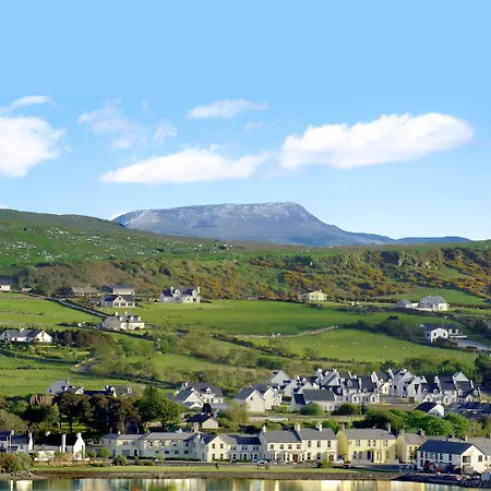 Arnolds & Riding Stables Hotel 3*