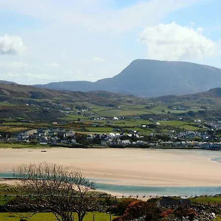 Hotel Arnolds & Riding Stables Dunfanaghy