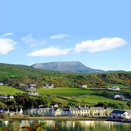 Arnolds & Riding Stables Hotel