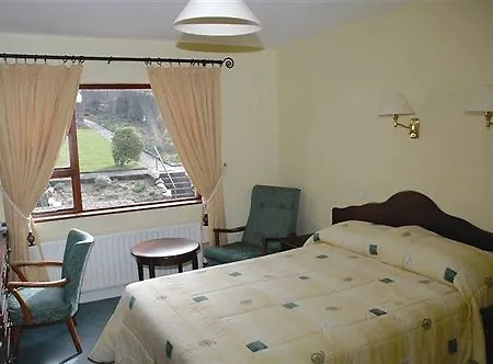 Hotel Arnolds & Riding Stables