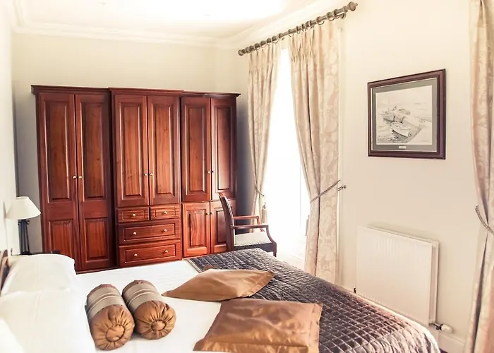 Arnolds 3* Dunfanaghy